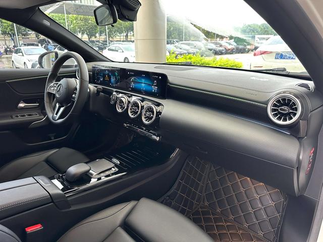 Mercedes-Benz Class A id 4387567 из Китая 22