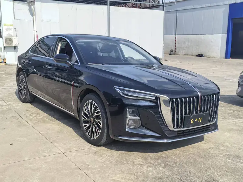 Hongqi H5 — фото 3