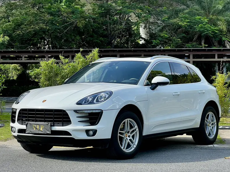 Porsche Macan 2.0 T