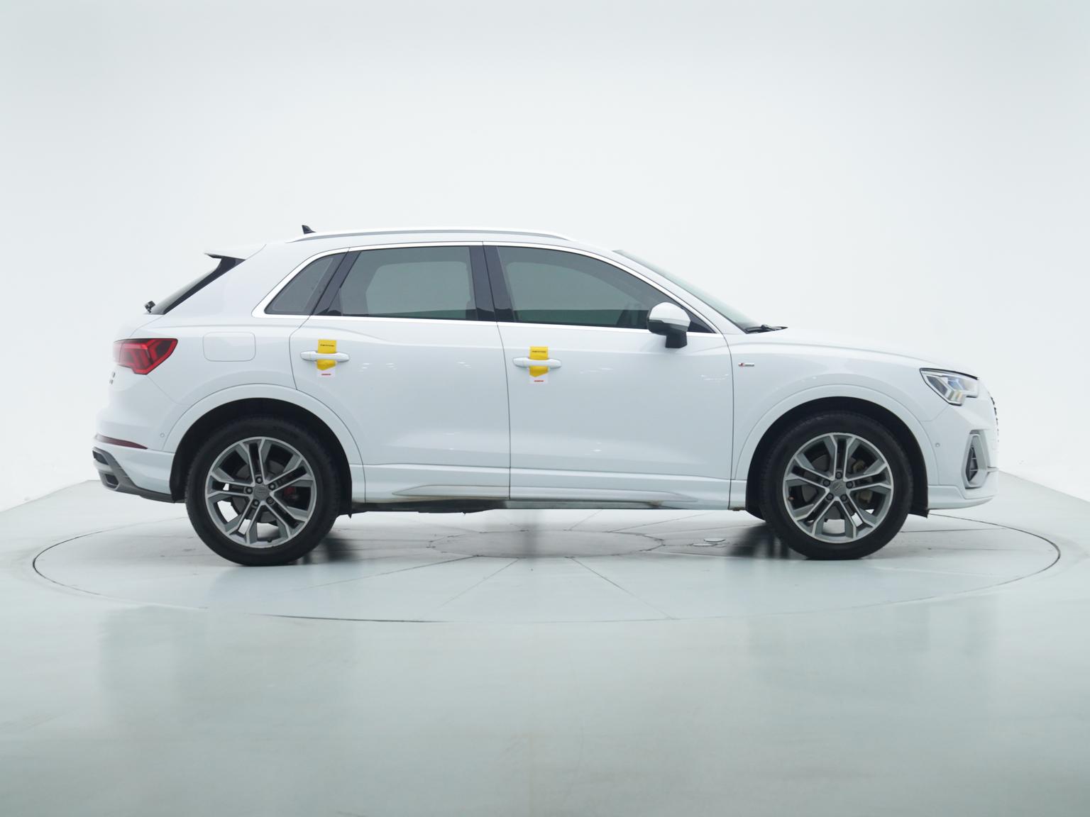Audi Q3 — фотографии объявления, Фото 9