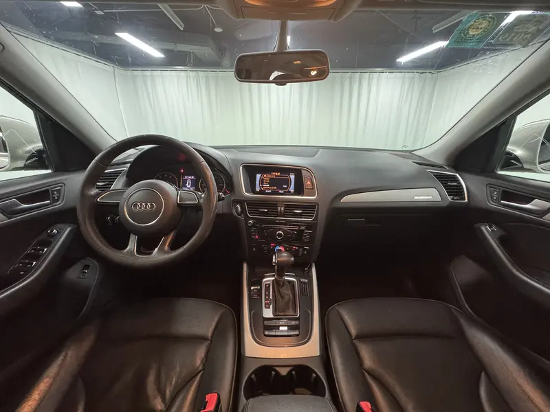 Audi Q5 40 TFSI базовая — фото 14