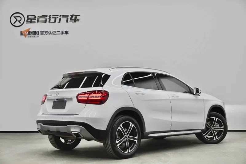 Mercedes-Benz GLA — фото 5