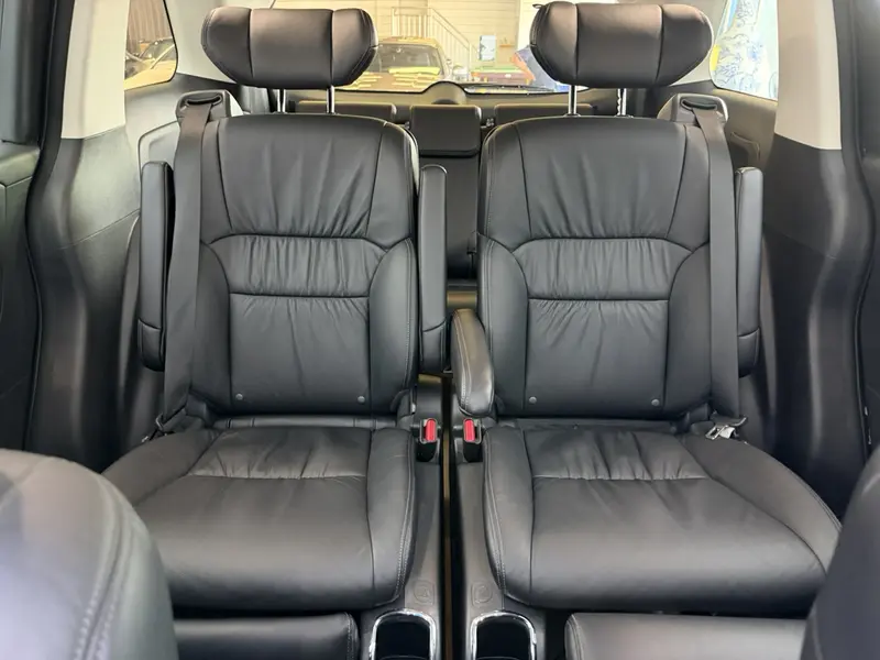 Honda Odyssey — фото 12