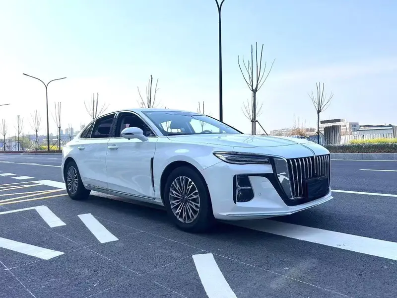 Hongqi H5 — фото 3