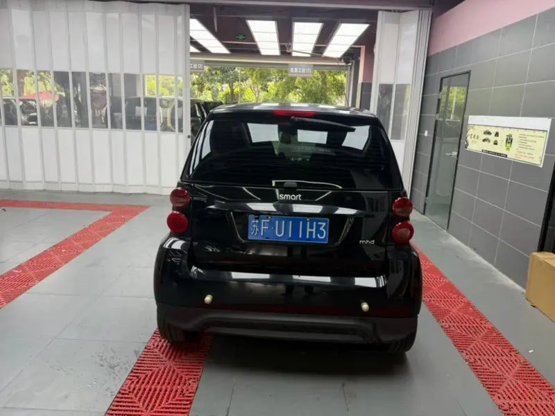 Smart fortwo 1.0 MHD — фото 4