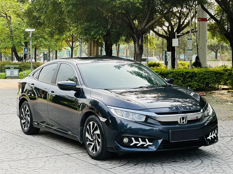 Honda Civic — фото 3