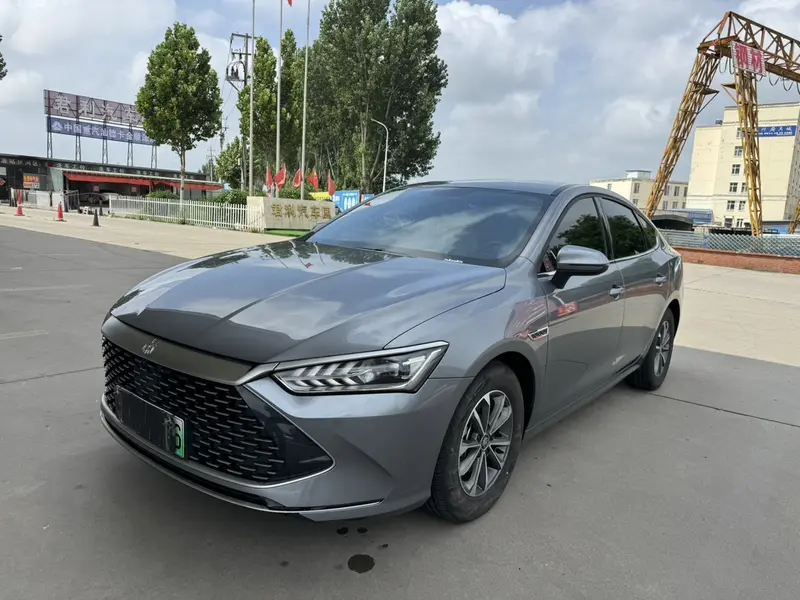 BYD Qin PLUS DM DM-i 55 KM