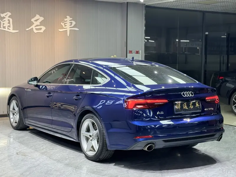 Audi A5 Sportback 40 TFSI стиль V — фото 4