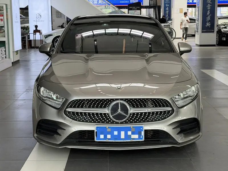 Mercedes-Benz A-Class A 180 L — фото 2