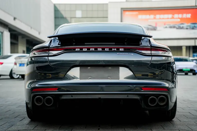 Porsche Panamera — фото 6