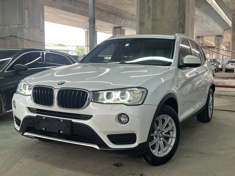 BMW X 3 2.0 T AT 4 WD 5