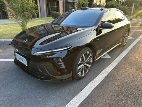 Nio ET7