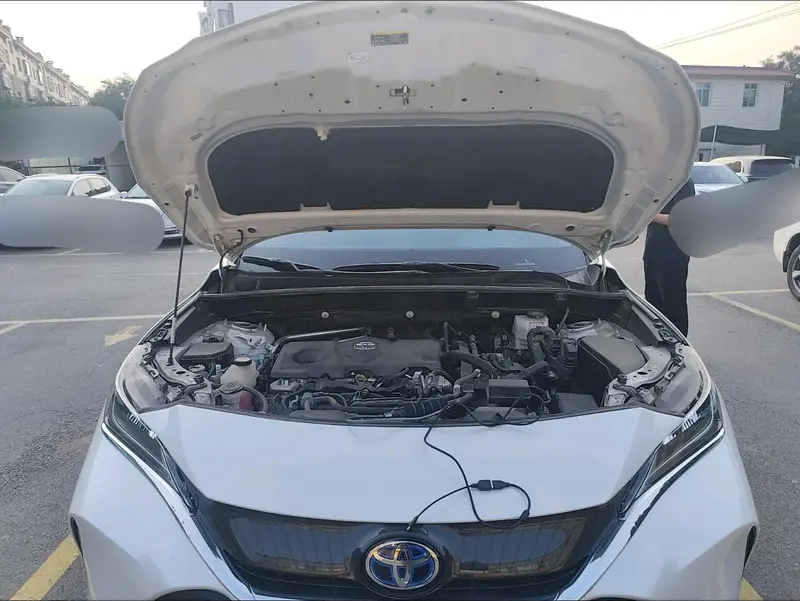 Toyota Harrier — фото 19