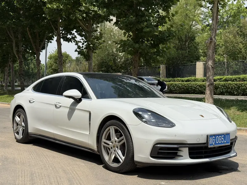 Porsche Panamera — фото 3