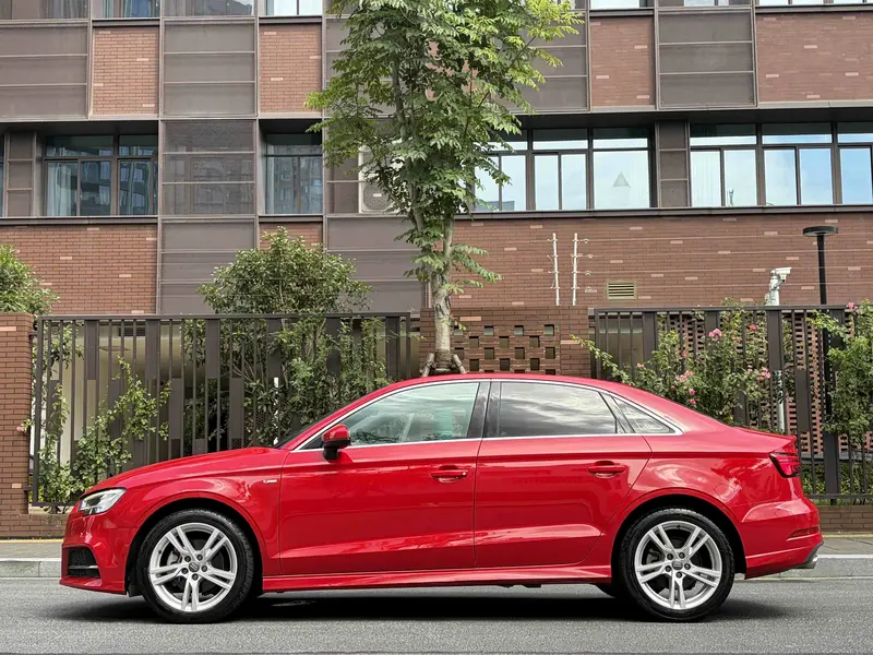 Audi A3 — фото 3