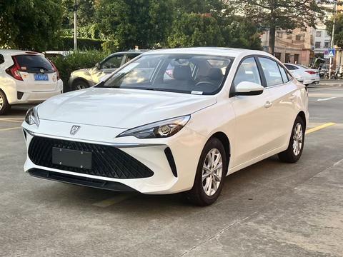 Roewe i5