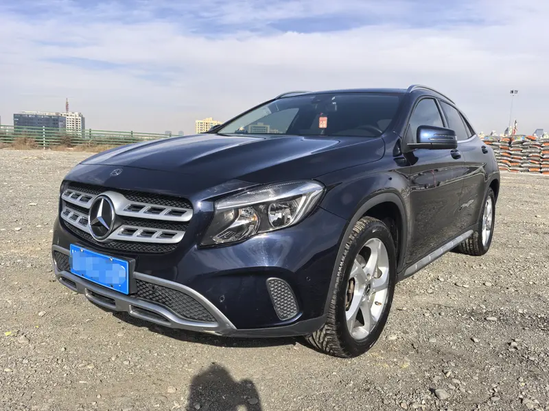 Mercedes-Benz GLA — фото 1