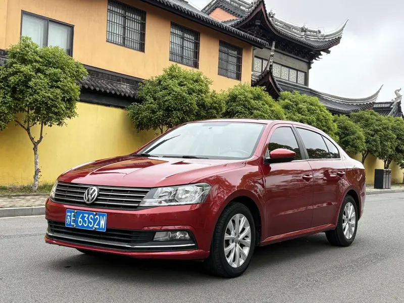 Volkswagen Lavida 1.6 L AT