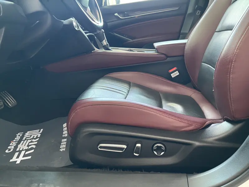 Honda Inspire 260TURBO — фото 17