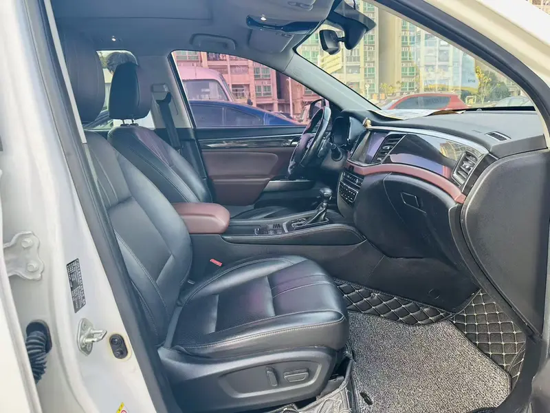Trumpchi GACTrumpchi GS8 — фото 9