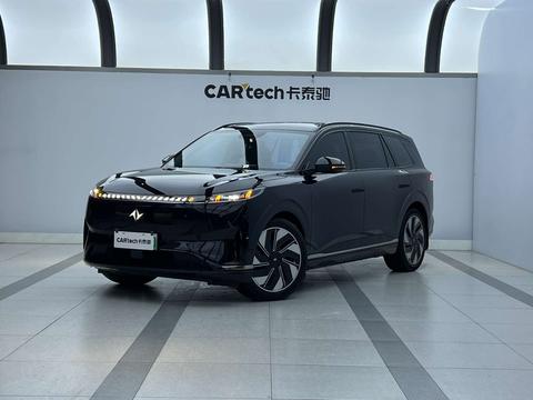 Dongfeng eπ 008