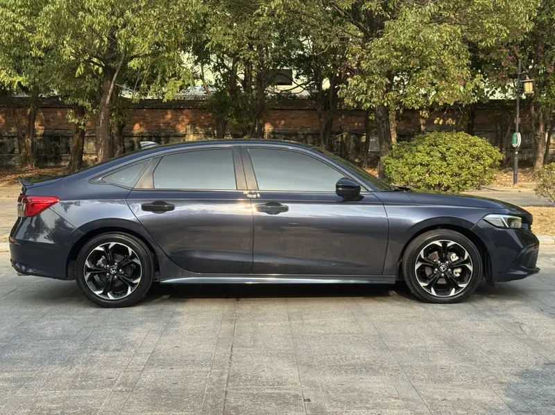 Honda Civic — фото 7