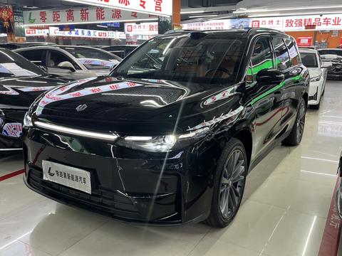 Leapmotor C16