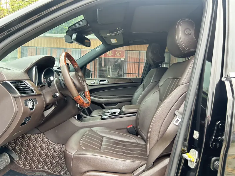 Mercedes-Benz GLE — фото 11