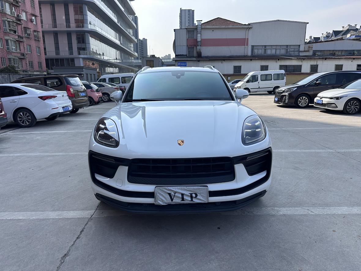 Porsche Macan: фотография 2 из 15