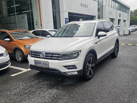 Volkswagen Tiguan L