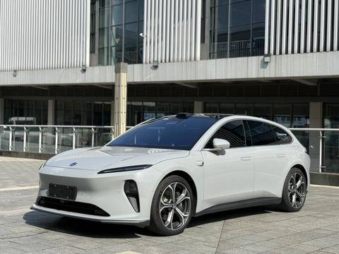 Nio ET5T