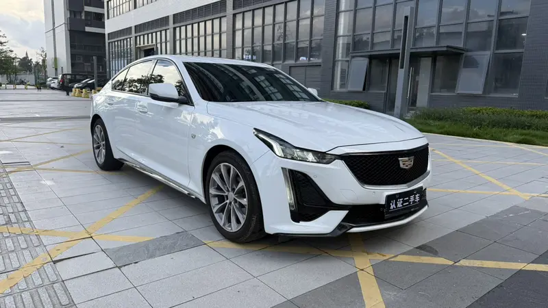 Cadillac CT 5 28 T — фото 3