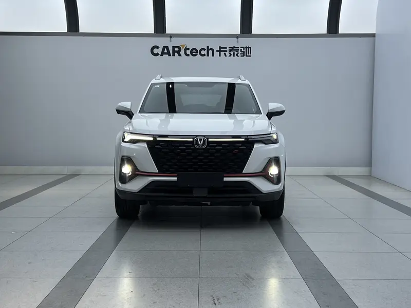 Changan CS35 PLUS — фото 2