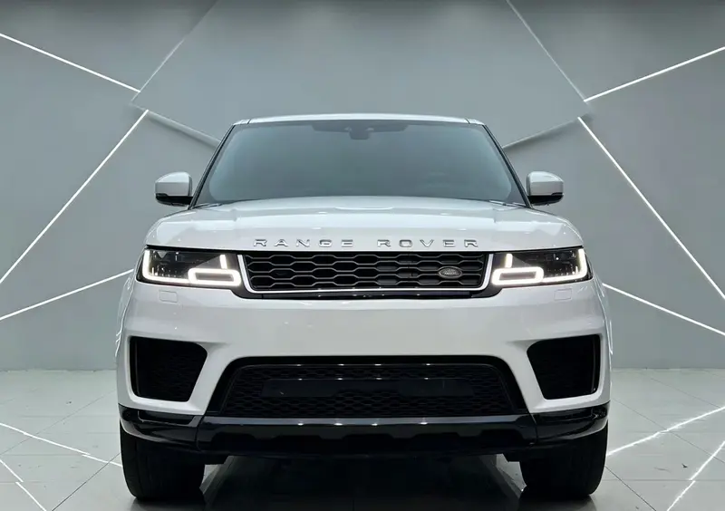 Land Rover Range Rover Sport P400e — фото 2