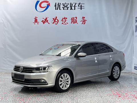 Volkswagen Sagitar 2015 1.6L AT Comfort