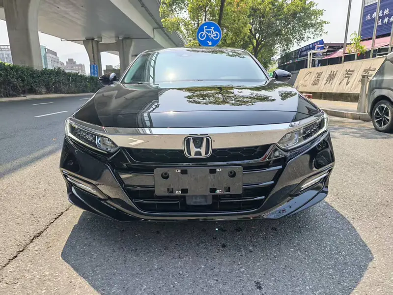 Honda Accord — фото 2
