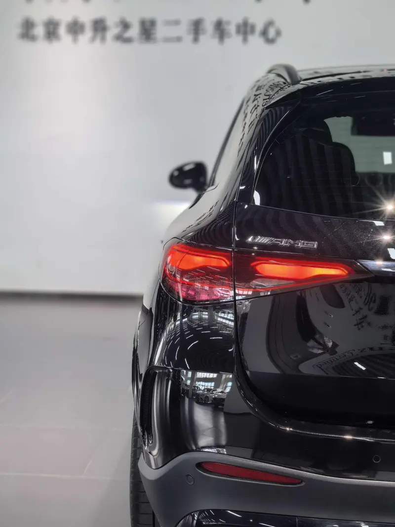 Mercedes-Benz GLC AMG — фото 3