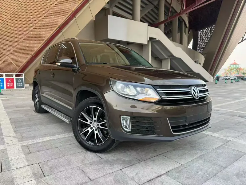 Volkswagen Tiguan — фото 3