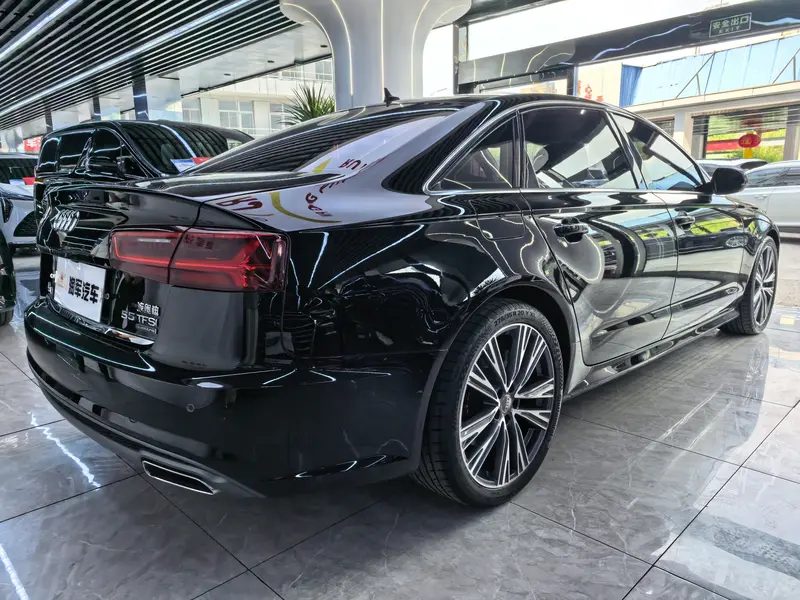 Audi A6L — фото 6