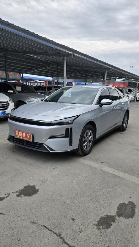 Geely Galaxy L6
