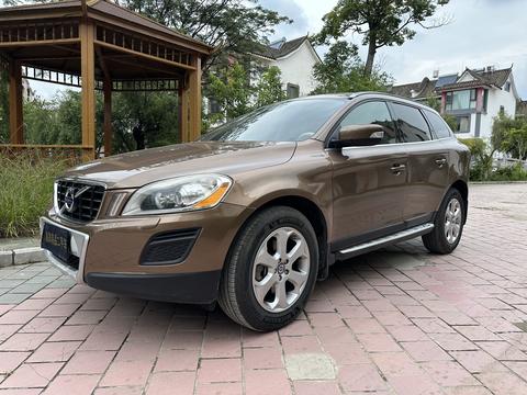 Volvo XC60 (Import)