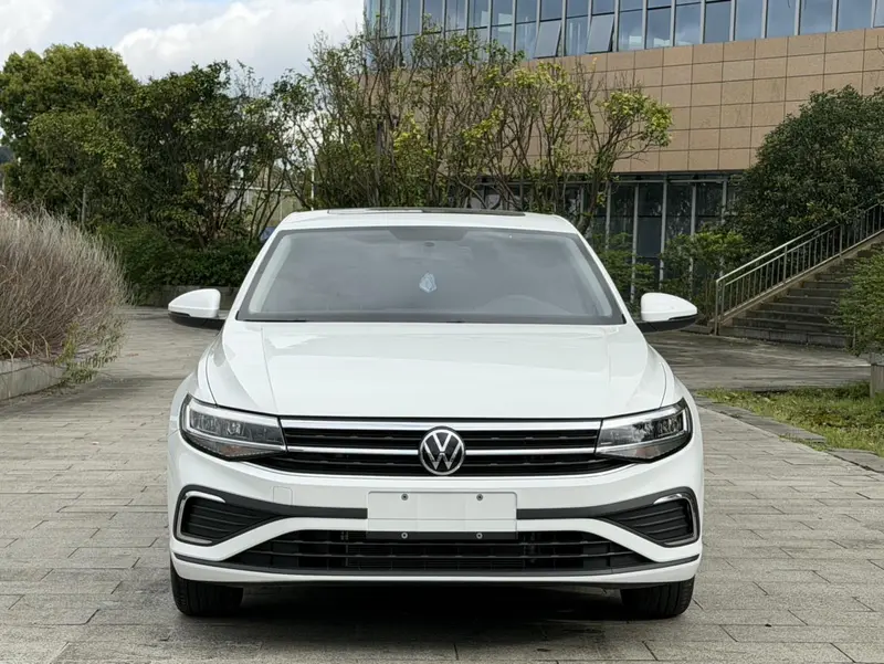 Volkswagen Bora — фото 2