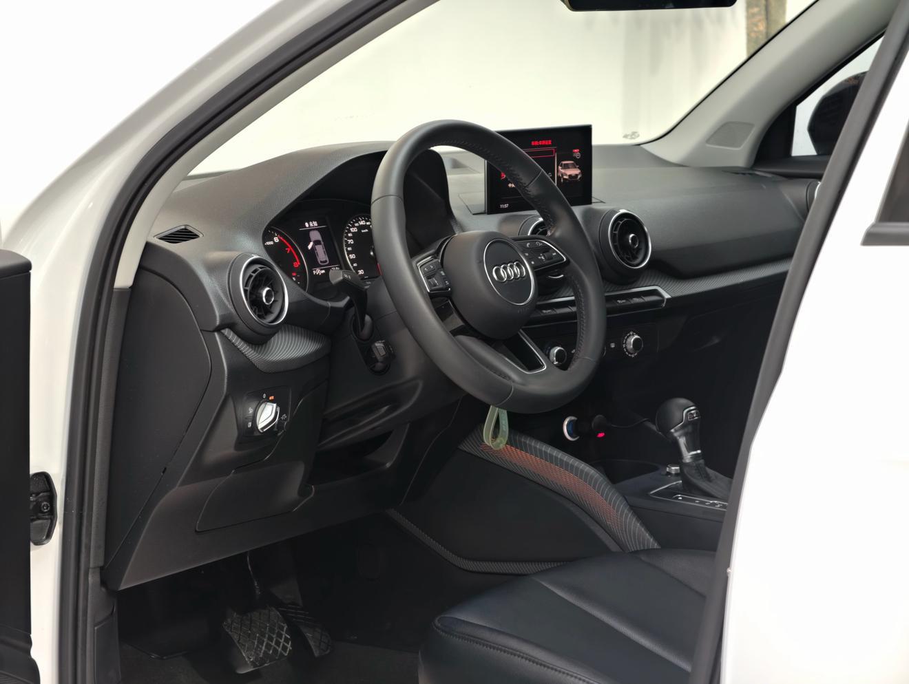 Audi Q2L — фотографии объявления, Фото 14