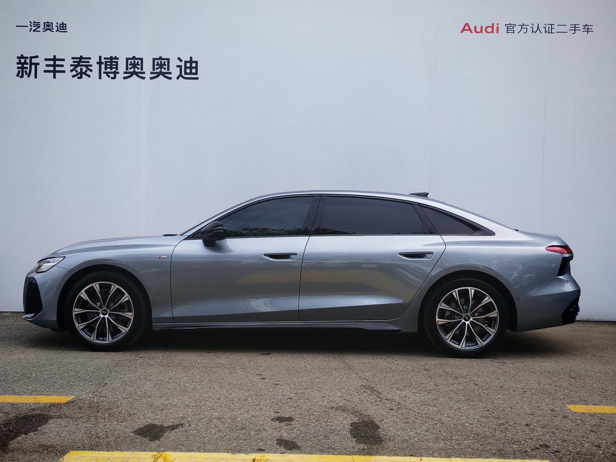 Audi A6L: фотография 3 из 25