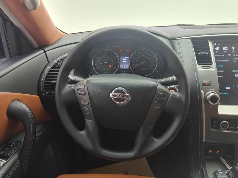 Nissan Patrol — фото 11
