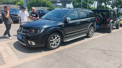 Dodge Journey