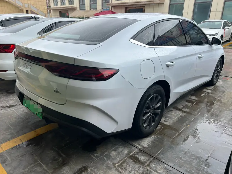 BYD Qin L — фото 6