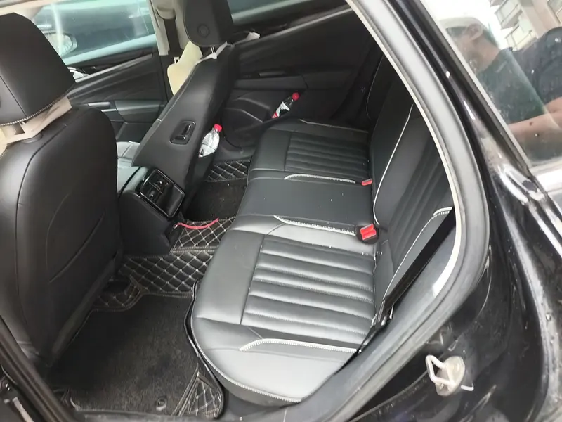 Volkswagen Passat — фото 9