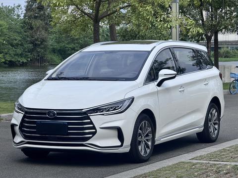 BYD Song MAX