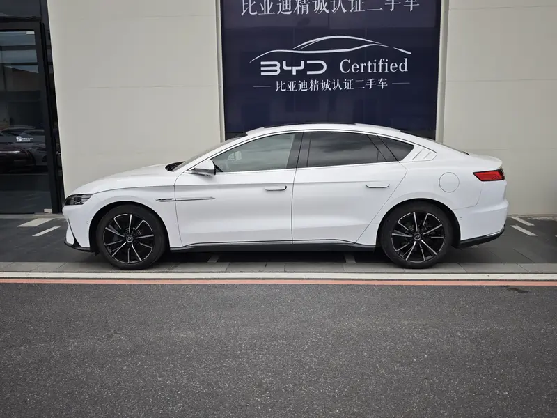 BYD Han EV 4 WDFlagship — фото 3